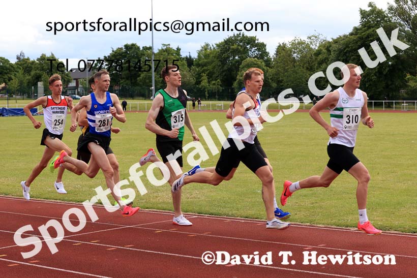 Senior Mens 800 metres, 2024 Northern Senior and Under-20s Track and Field Champs, Middlesbrough.  Photo: David T. Hewitson/Sports for All Pics